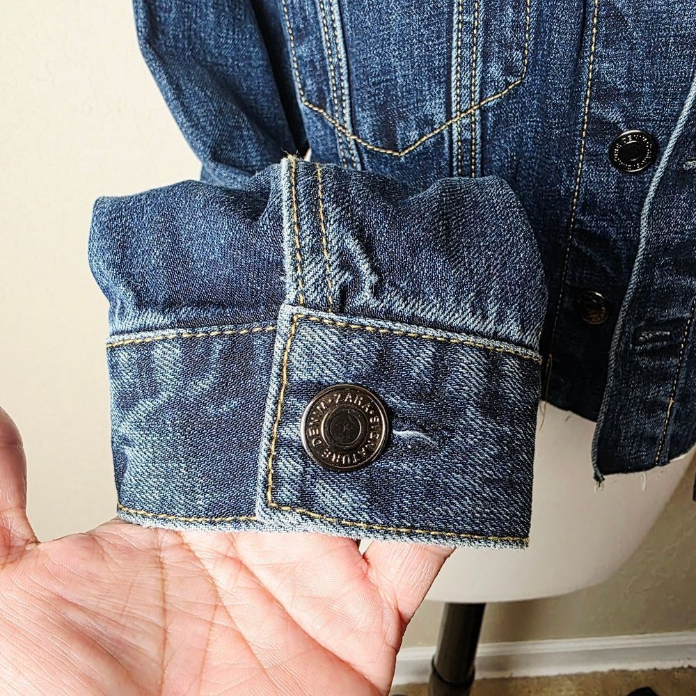 Zara Cropped Dark Wash Denim Jean Jacket Womens Size L New - Picture 4 of 9